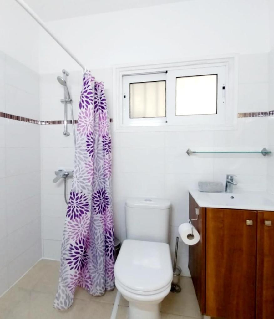 Sun Tower 101 Apartment Limassol Bagian luar foto